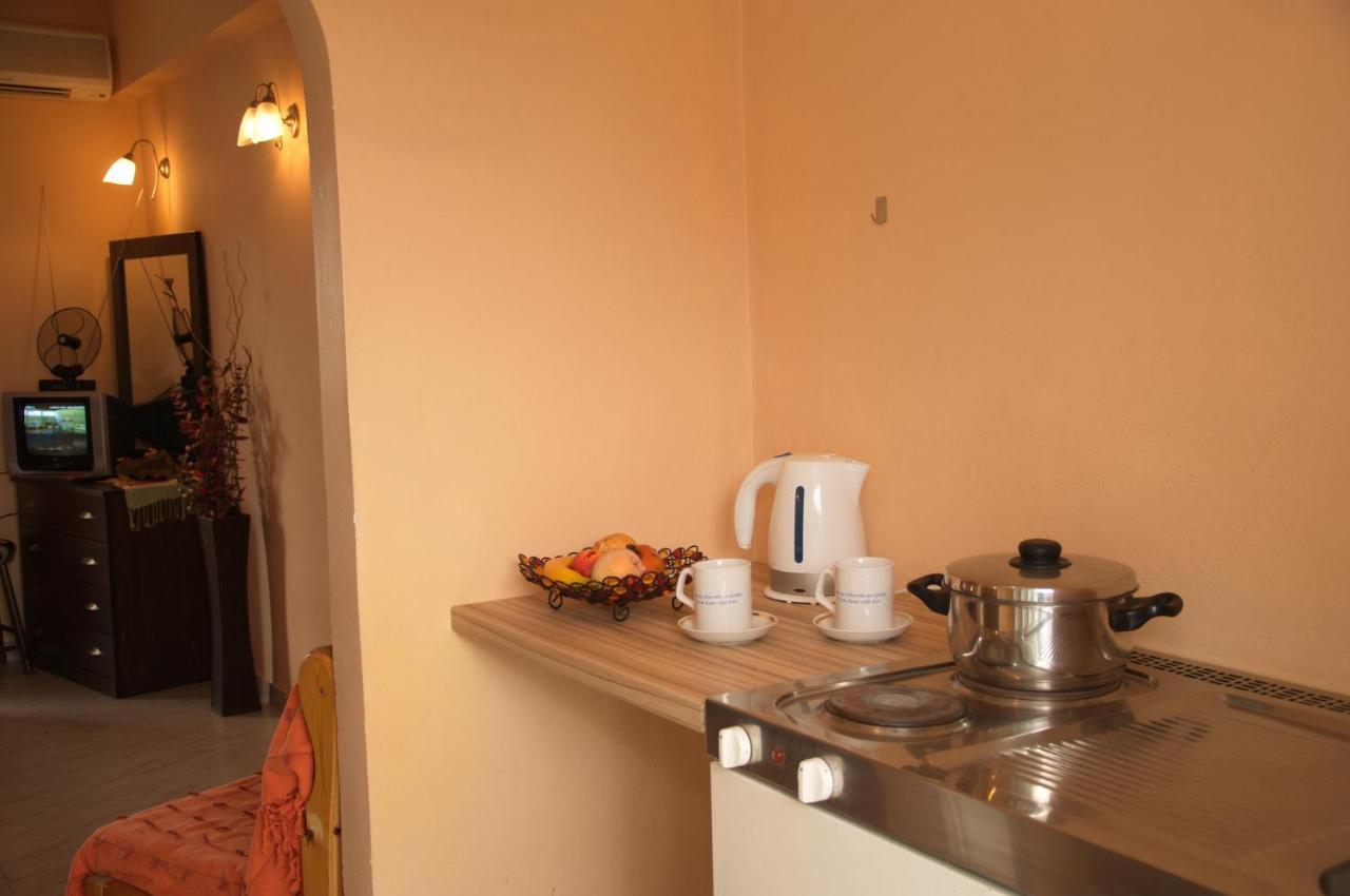 Athina Studios Argassi Bilik gambar
