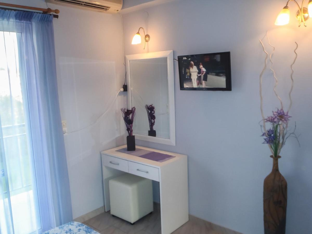 Athina Studios Argassi Luaran gambar