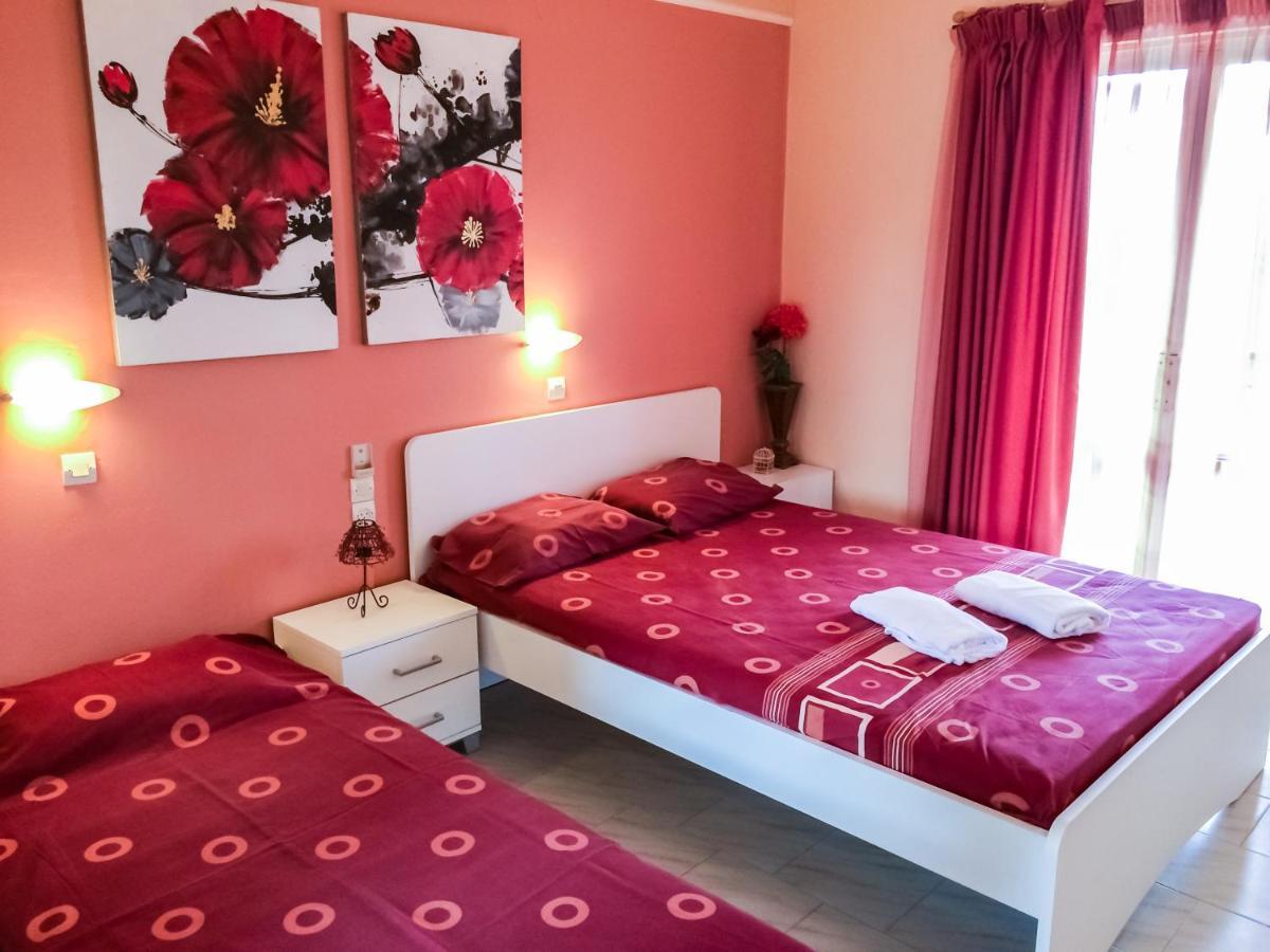 Athina Studios Argassi Bilik gambar